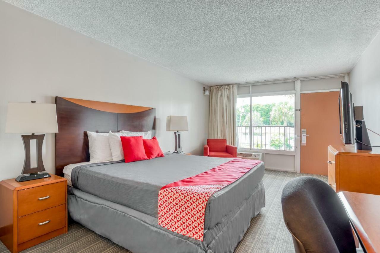 Bayside Inn Pinellas Park - Clearwater Экстерьер фото